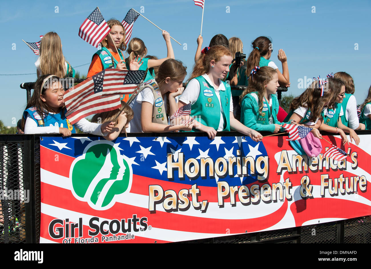 Scouts parade hires stock photography and images Alamy