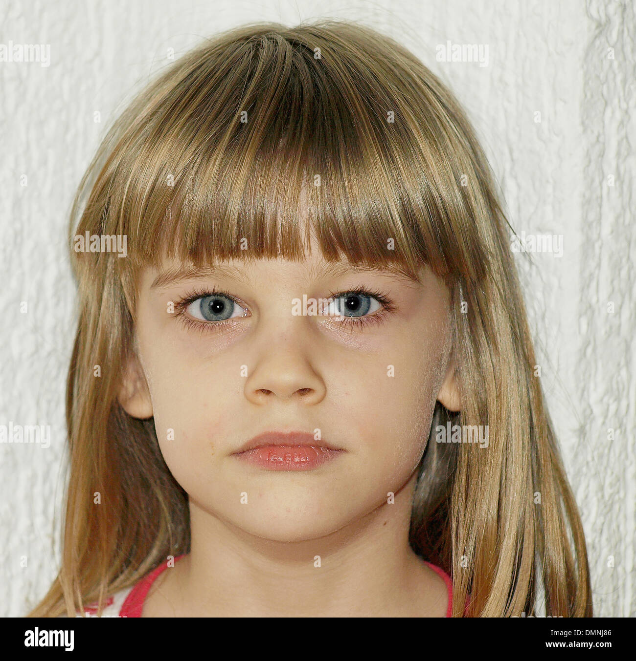 Cute Little Girl With Blue Eyes Stock Photo 64399558 Alamy