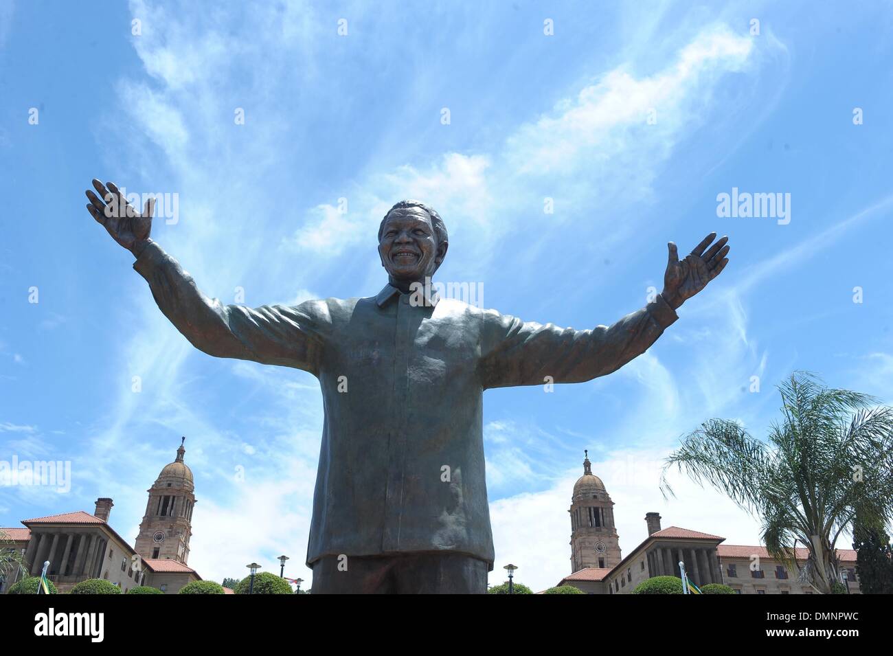 Pretoria, South Africa. 16th Dec, 2013. The statue of Nelson Mandela is