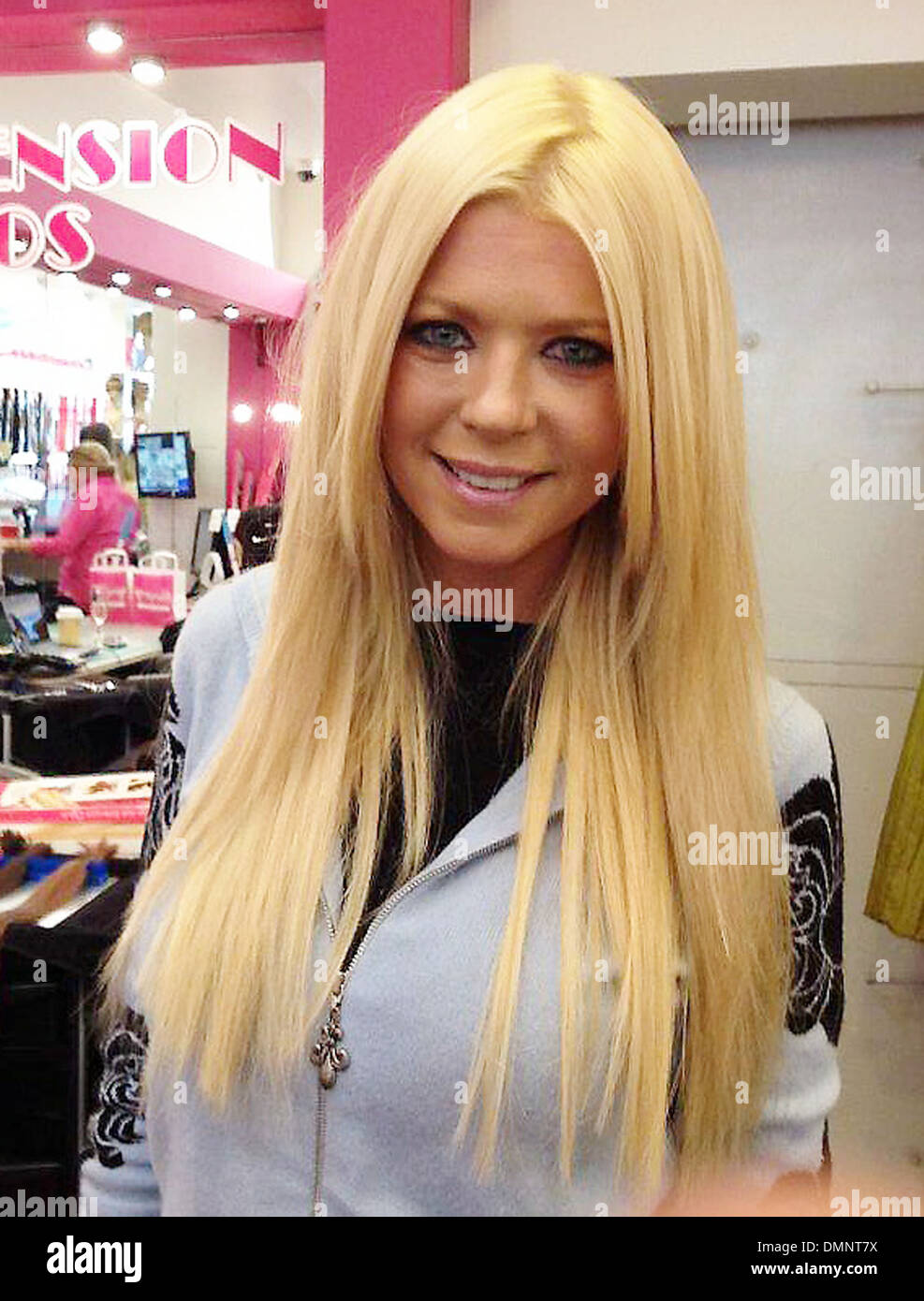 Hollywood actress Tara Reid stops by Hairspray store on Wicklow Street for  second time in a week to have blonde hair extensions Stock Photo - Alamy