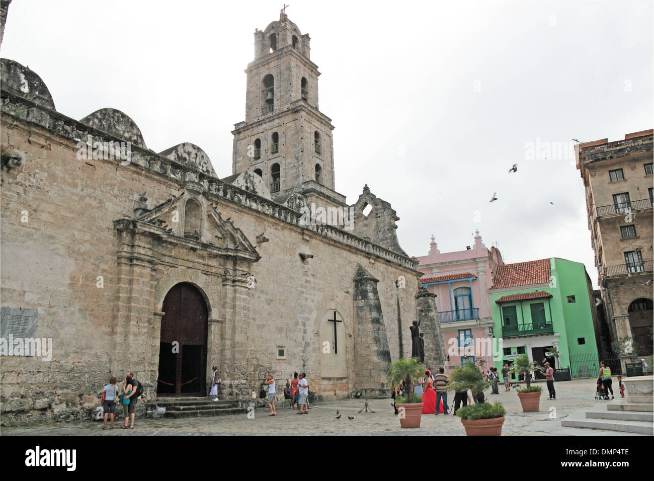 Basílica Menor de San Francisco de Asís, Old Havana (La Habana Vieja), Cuba, Caribbean Sea, Central America Stock Photo