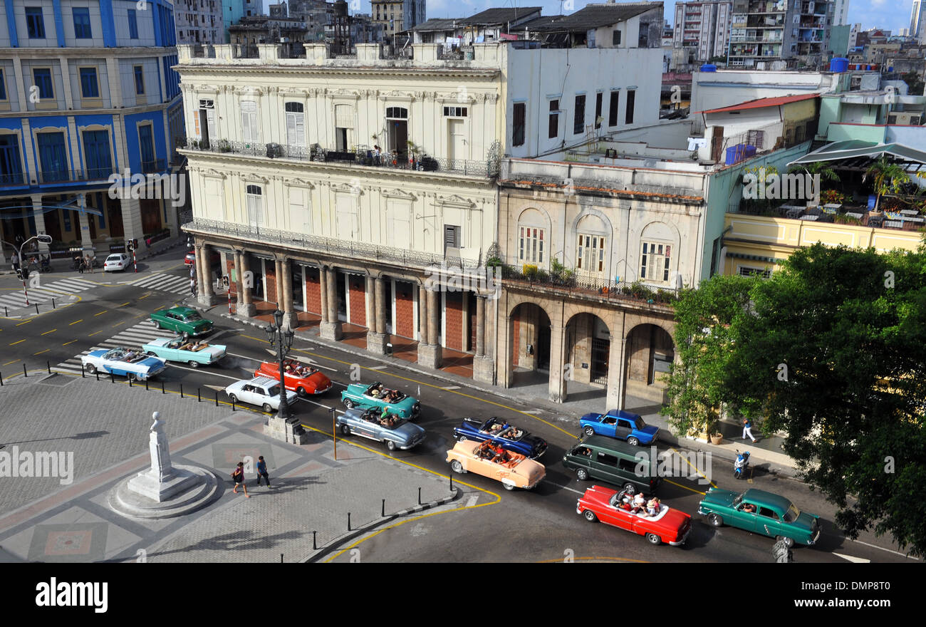 Old American cars on the streets of Havana, Cuba Stock Photo