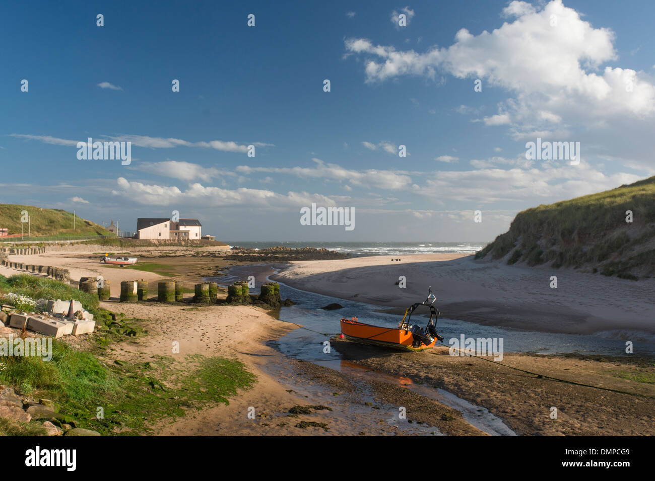 cruden bay aberdeen estuary inshore boat Stock Photo Alamy