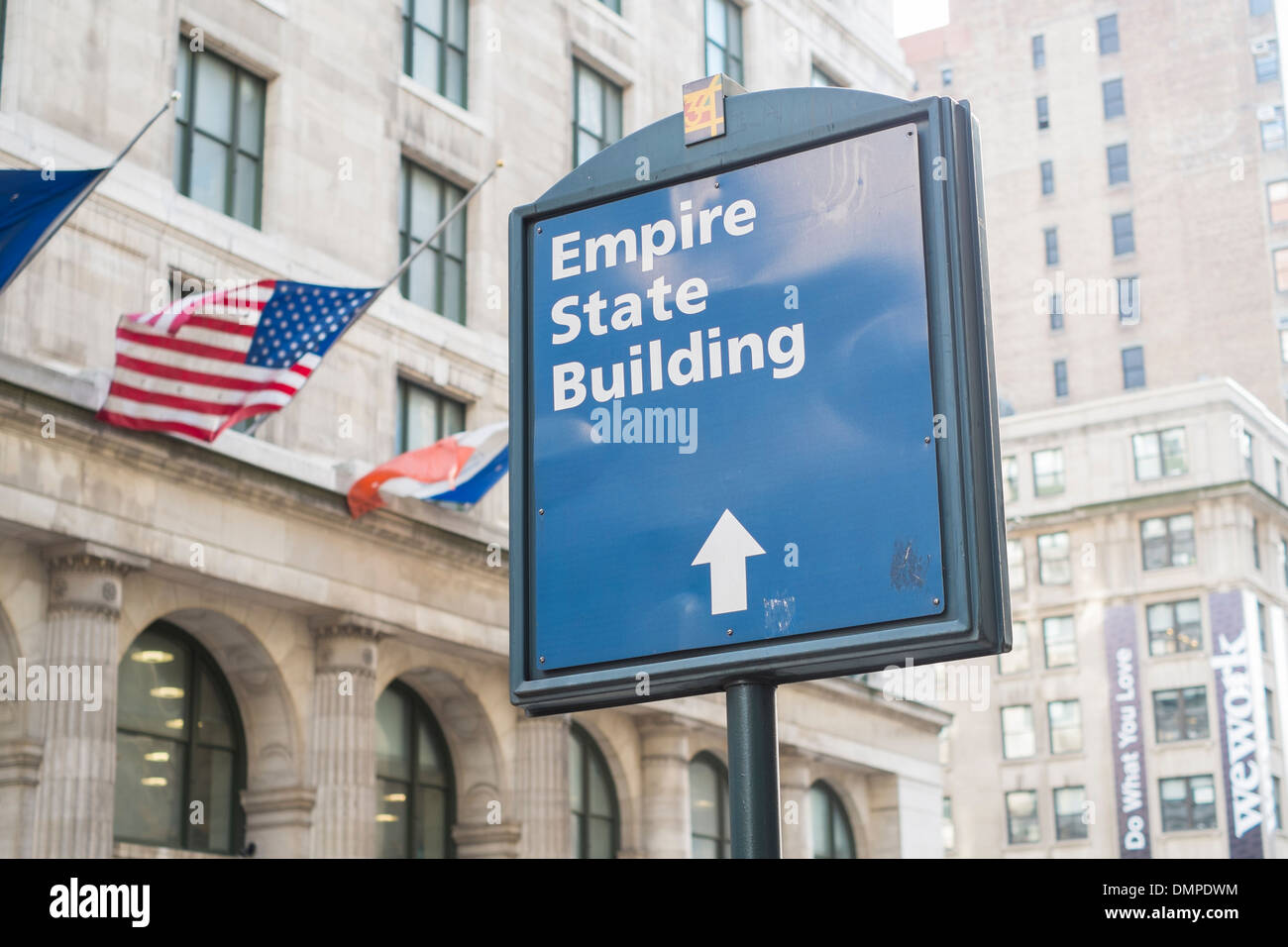 Empire state building sign hires stock photography and images Alamy