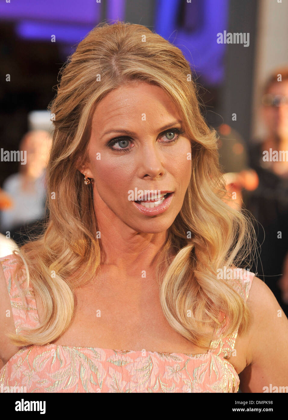 Cheryl hines world premiere odd hires stock photography and images Alamy(02)