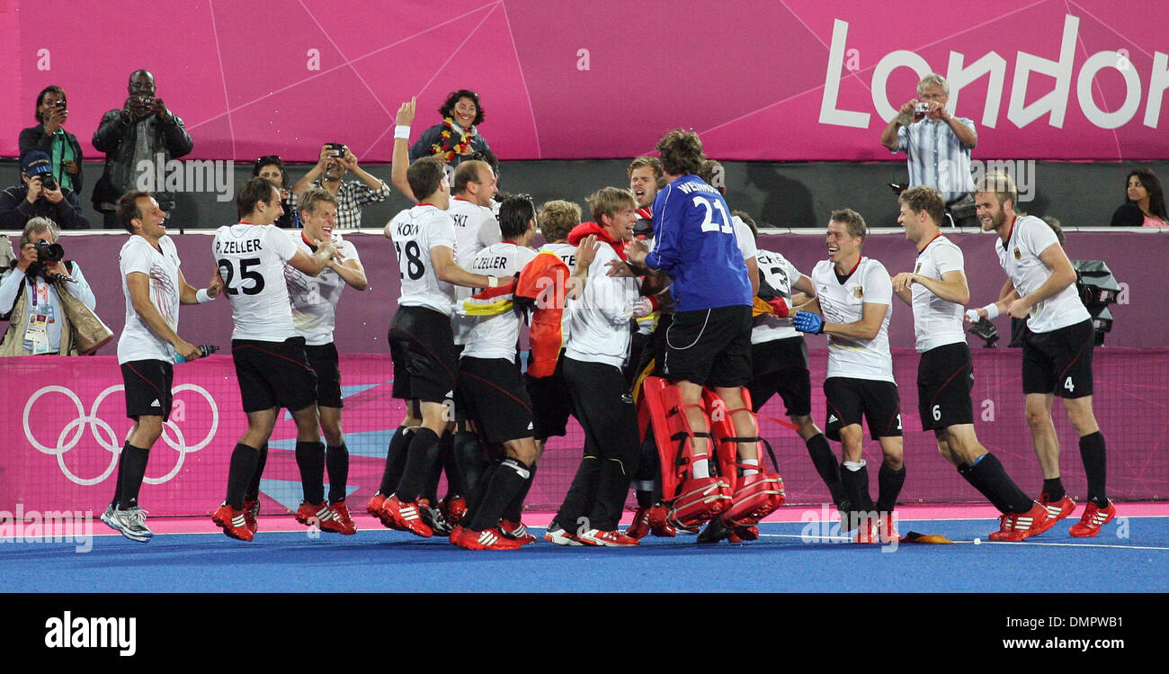 Germany celebrate after winning gold in Men's Hockey Final London 2012