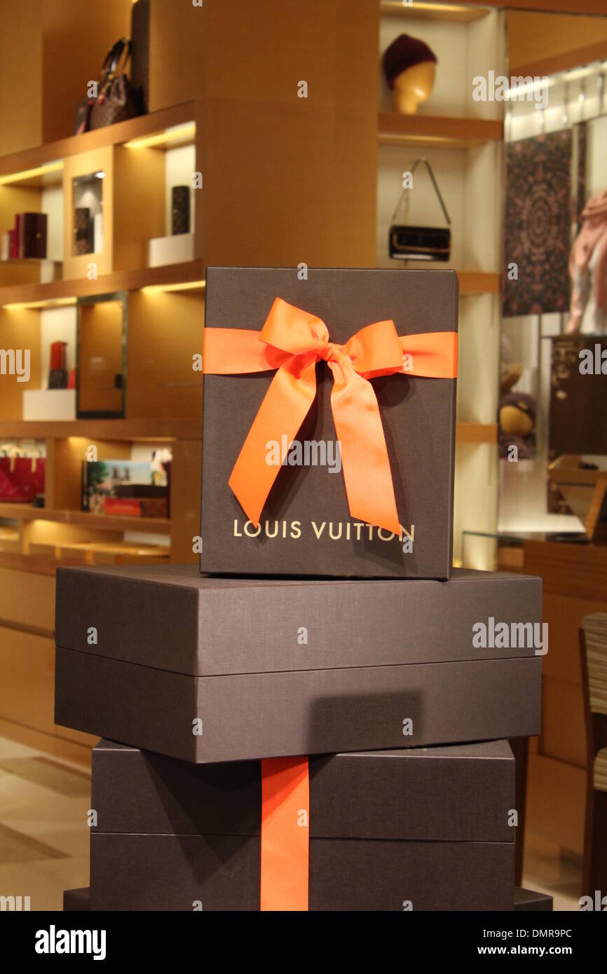 Louis vuitton gift box hi-res stock photography and images - Alamy