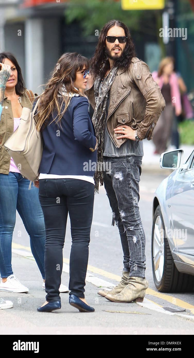 Russell Brand takes new girlfriend Isabella Brewster to Edvard Munch Modern Eye exhibition at