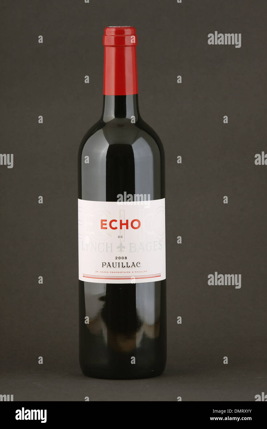 A bottle of French red wine, Echo 2008, Pauillac, JM. Cazes, Lynch Bages, second growth, France Stock Photo