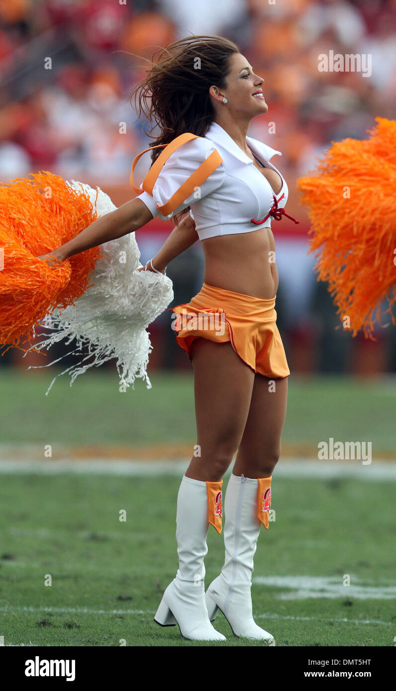 The Tampa Bay Buccaneers Cheerleaders sported throwbacks in honor of