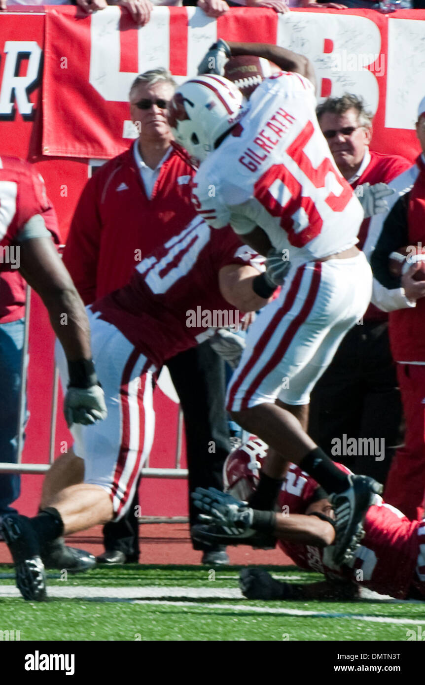 Wisconsin Running back John Clay (32) ran for 134 yards and a touchdown
