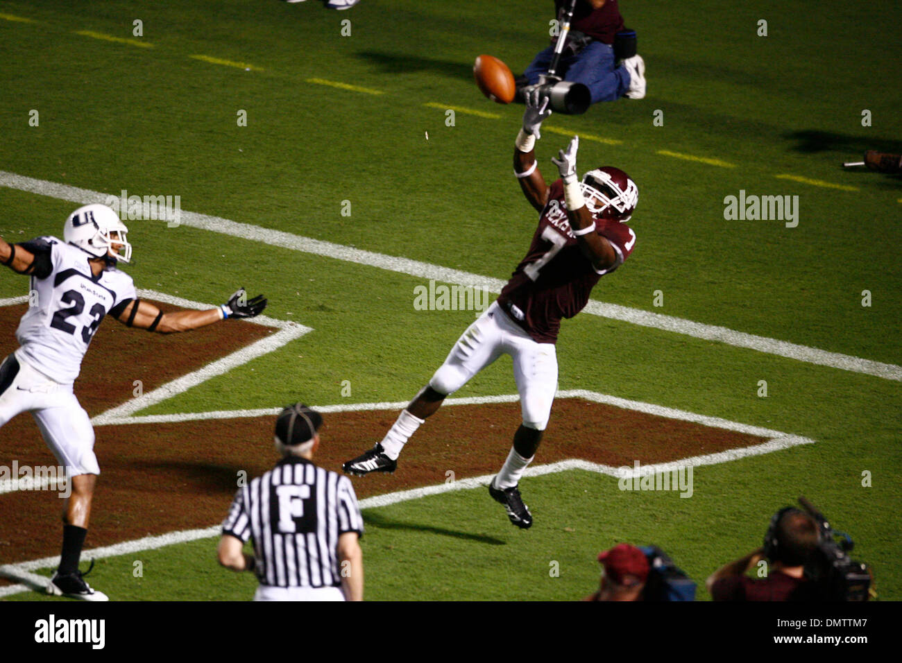 Uzoma Nwachukwu (7) of the Texas A&M University Aggies is wide open