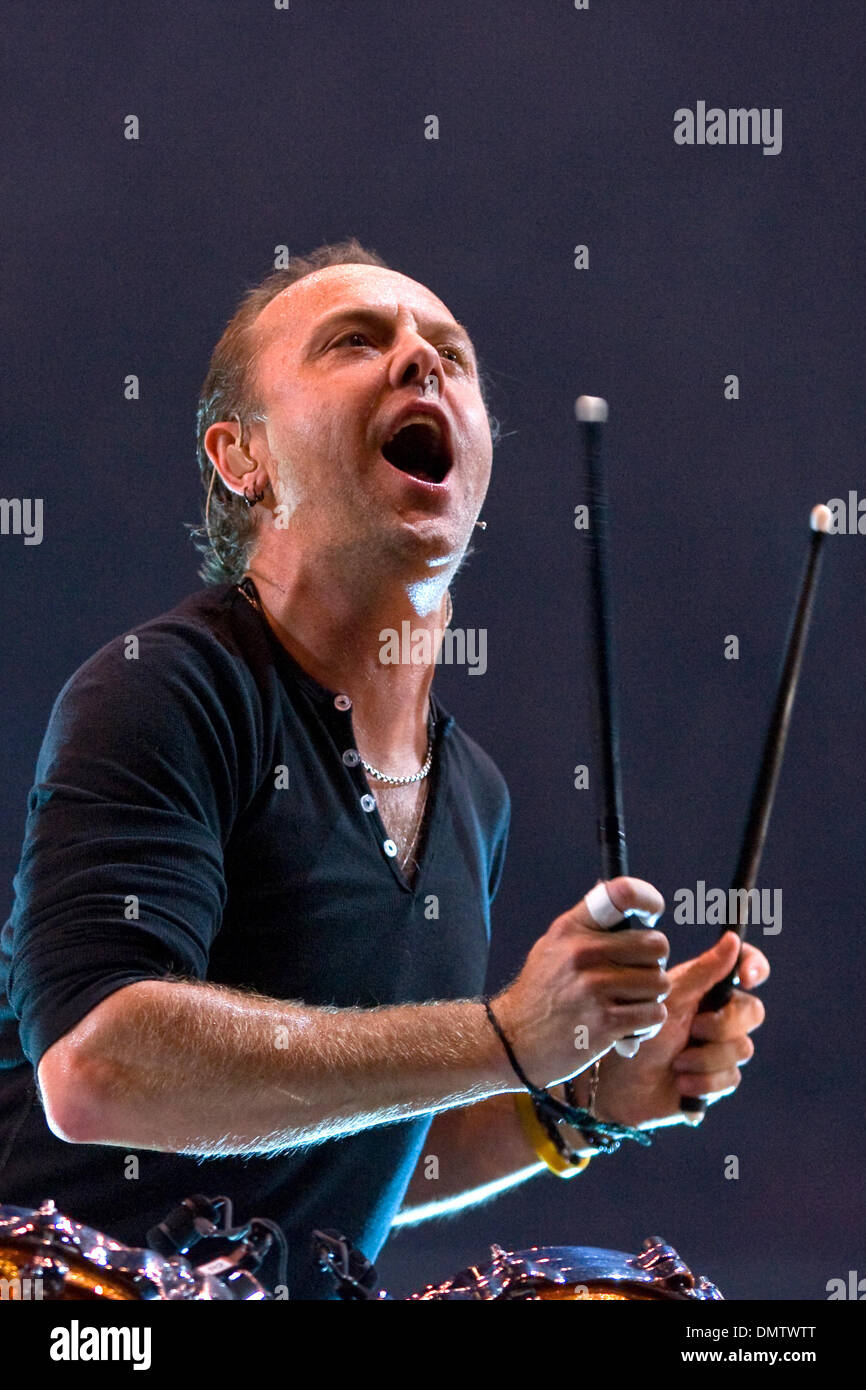15 October 2009:  Metallica drummer Lars Ulrich performs onstage during the Metallica World Magnetic Tour at the Quicken Loans Arena in Cleveland, Ohio. (Credit Image: © Frank Jansky/Southcreek Global/ZUMApress.com) Stock Photo