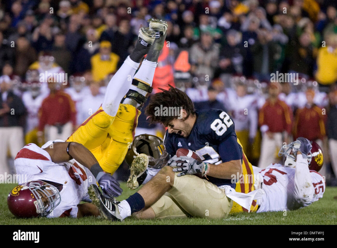 Notre dame fighting irish football helmet hi-res stock photography and ...