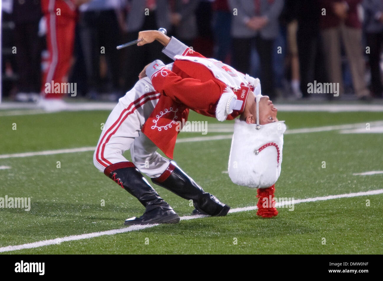 12-september-2009-the-ohio-state-band-drum-major-does-the-famous-back-DMW0NF.jpg