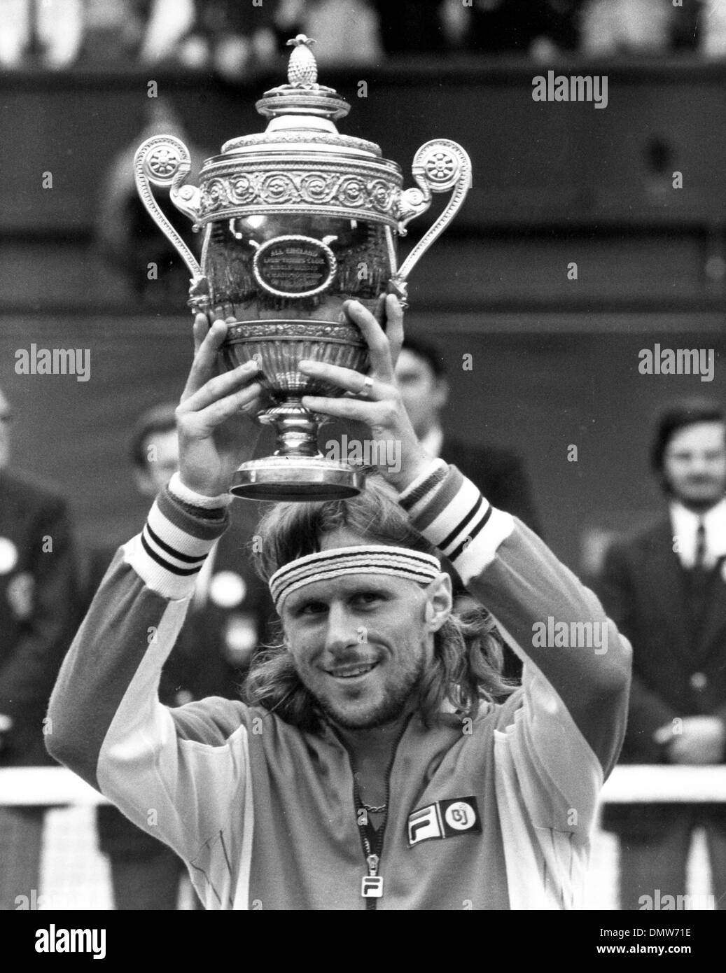 Trots Mysterieus Noord Amerika Bjorn borg wimbledon trophy hi-res stock photography and images - Alamy