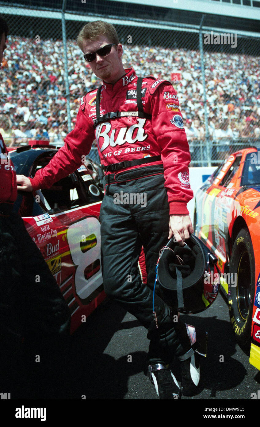 Oct 18, 2002; Martinsville, VA, USA; NASCAR Driver DALE EARNHARDT JR