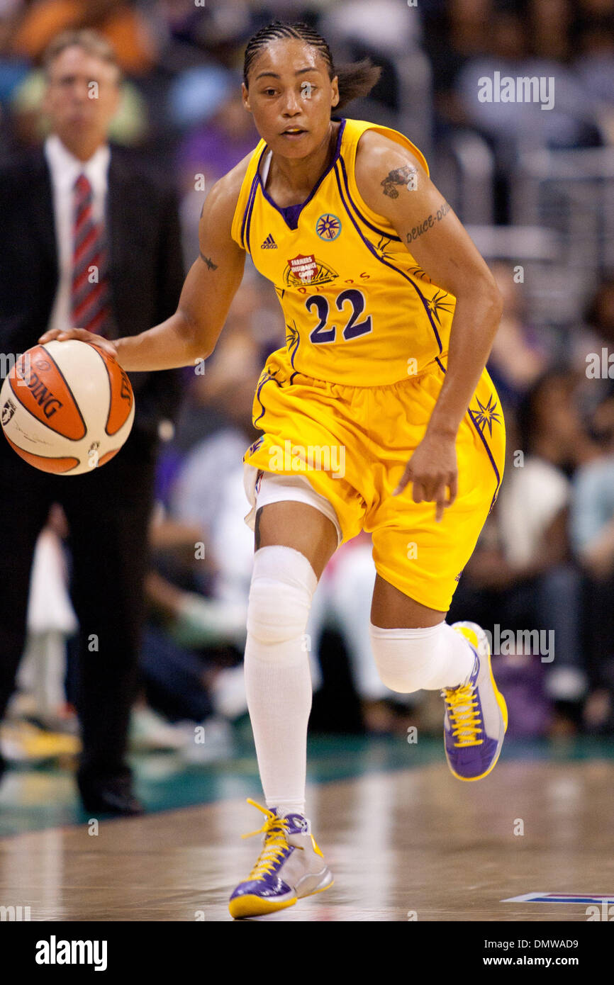 Los Angeles Sparks Apparel & Gear  Curbside Pickup Available at DICK'S