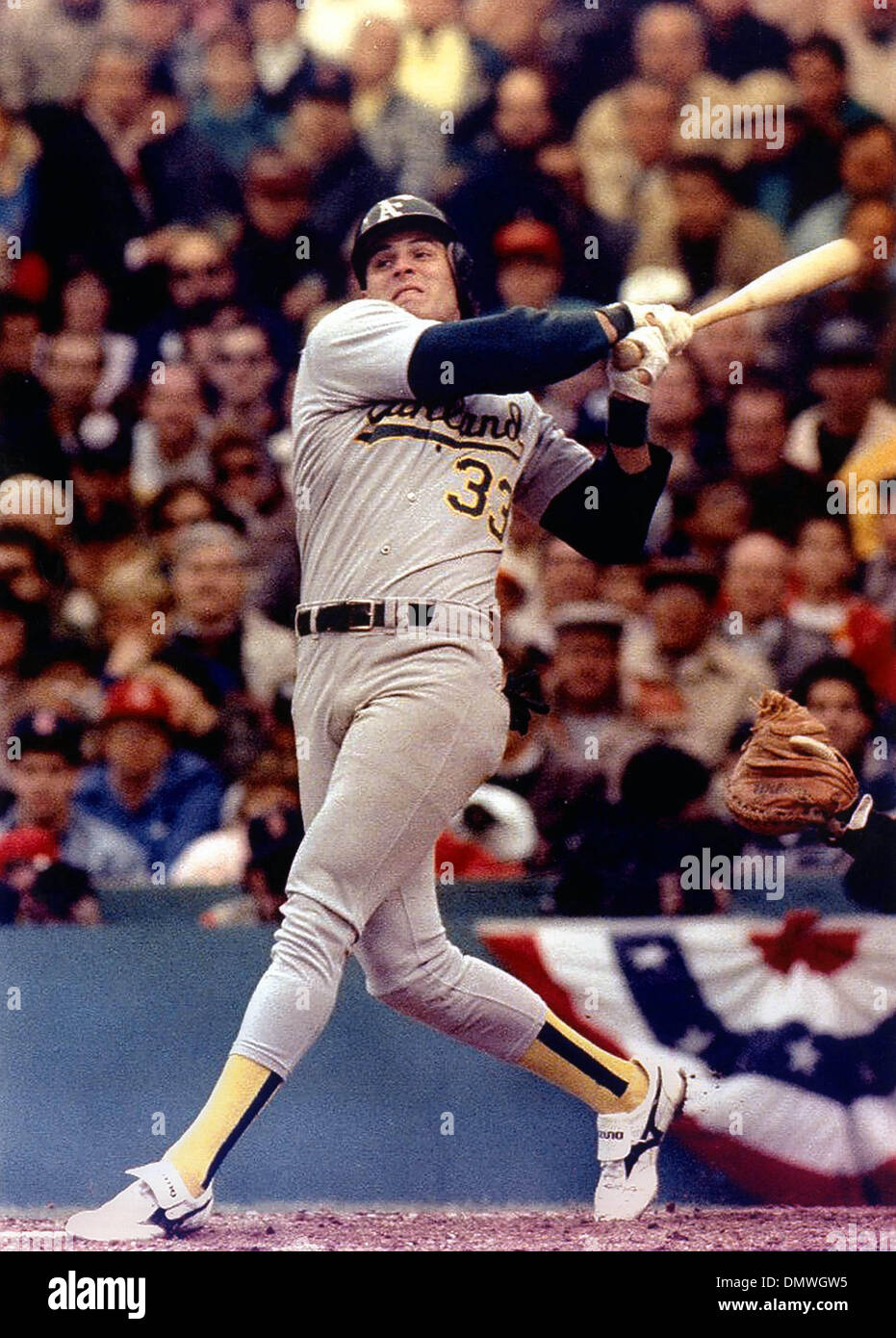 Jose canseco 1998 hi-res stock photography and images - Alamy