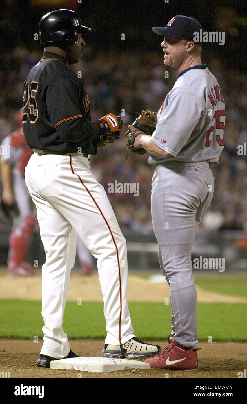 Mark mcgwire hi-res stock photography and images - Alamy