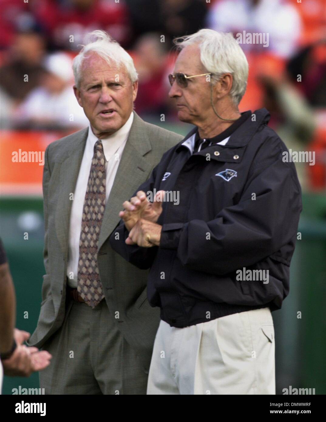 Oct 07, 2001 - San Francisco, California, USA - BILL WALSH, the inventor of the West Coast Offense, was one of the greatest football coaches of all time. Walsh, guided the San Francisco 49ers to three championships and six NFC West division titles in his 10 years as head coach, has died at the age of 75, following a long battle with leukemia. PICTURED: Bill Walsh and GEORGE SEIFERT Stock Photo
