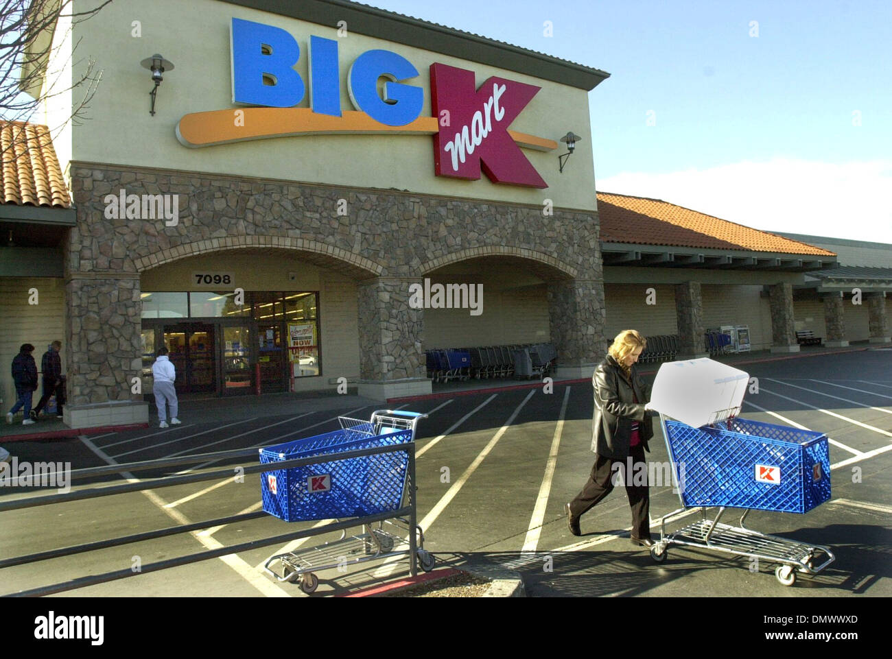 Jan 22, 2002; Concord, CA, USA; Monir Savar of Clayton walks out of the