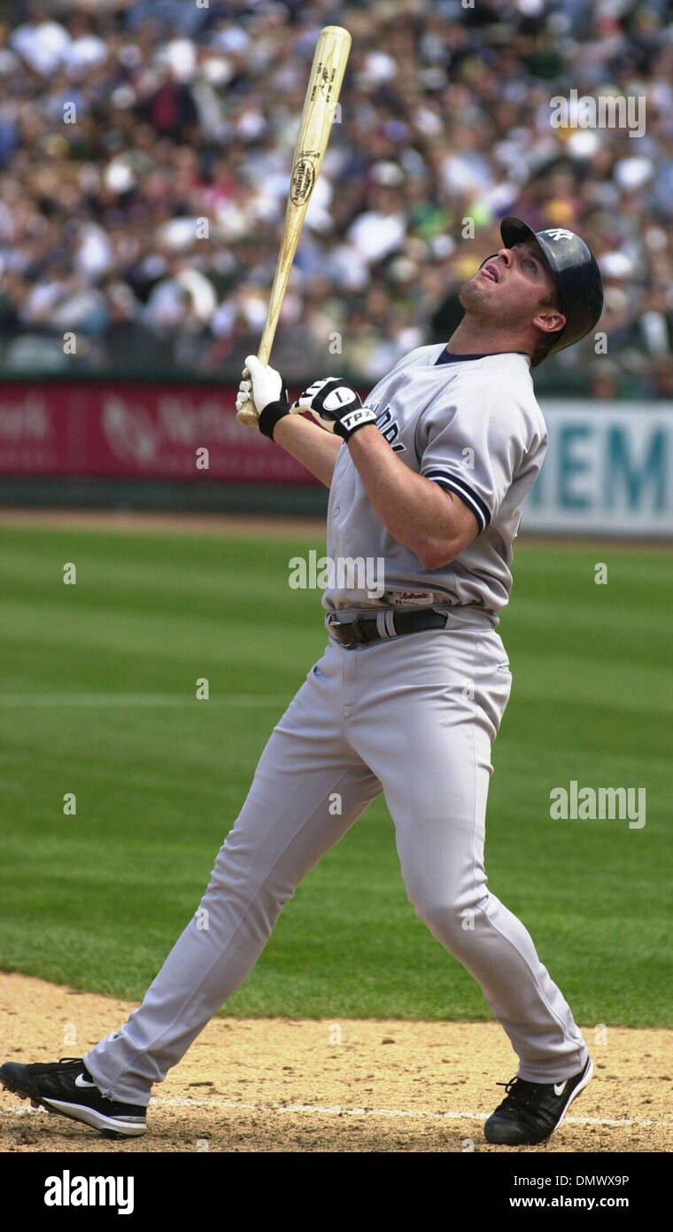 Apr 25, 2002; Oakland, CA, USA; Yankees #25 Jason Giambi flies out Stock  Photo - Alamy