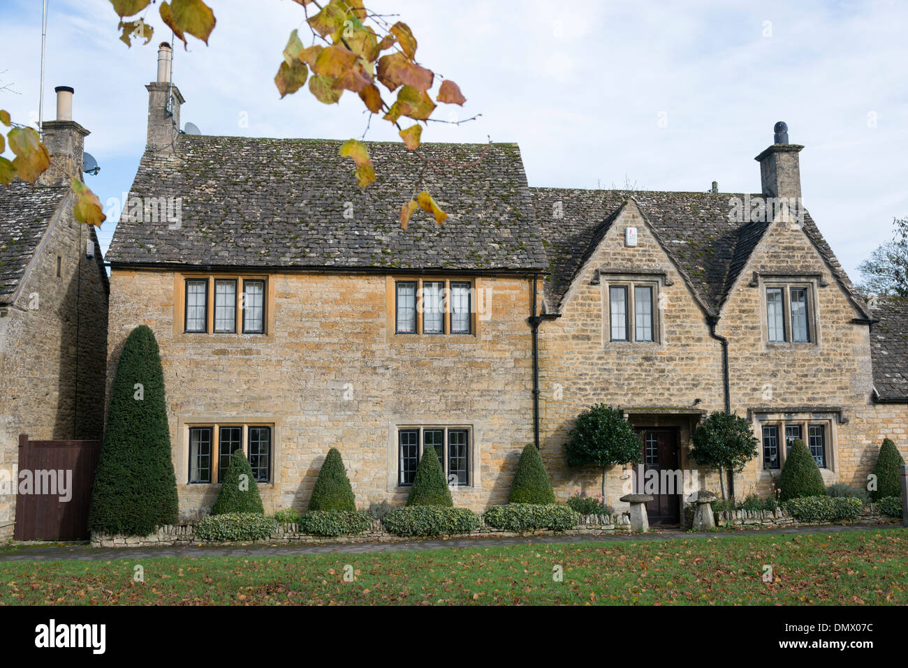 Limestone houses in Broadway, the Cotswolds UK Stock Photo Alamy