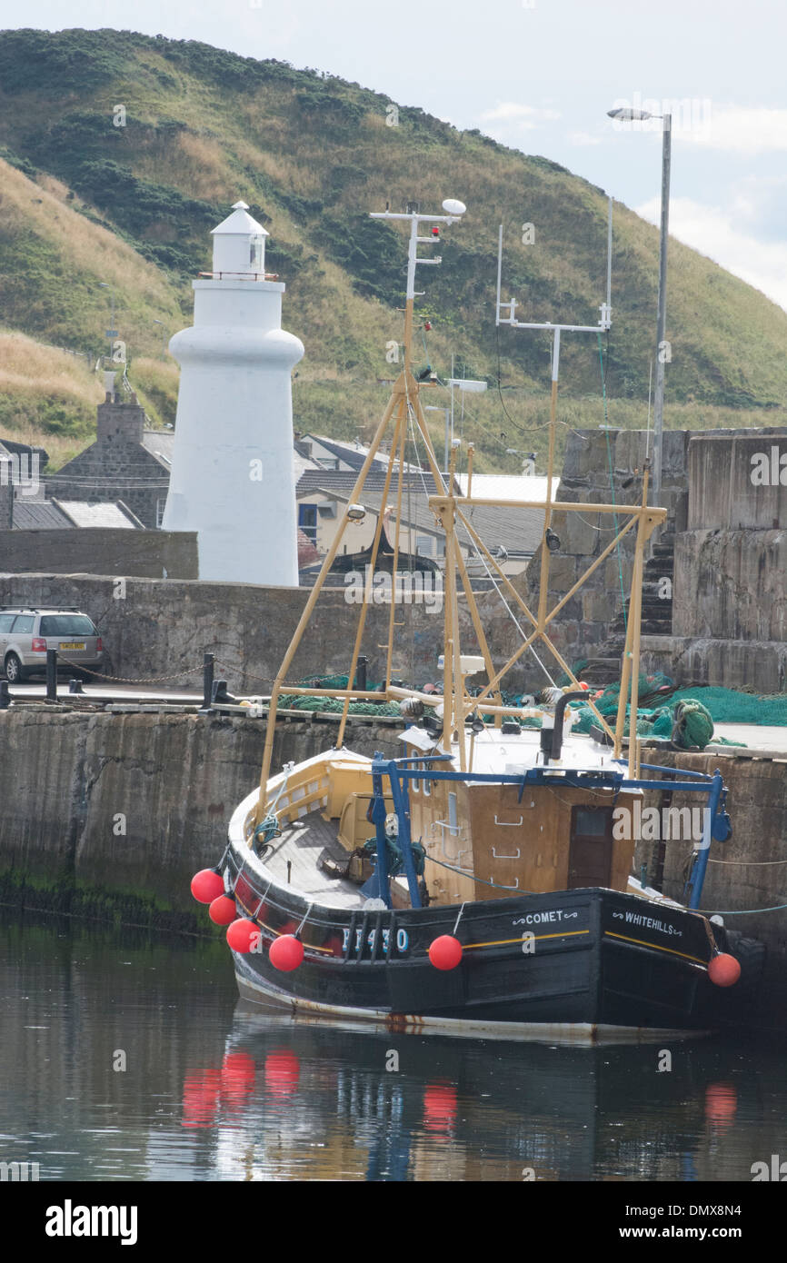 macduff lighthouse fishing boat harbour moray Stock Photo Alamy