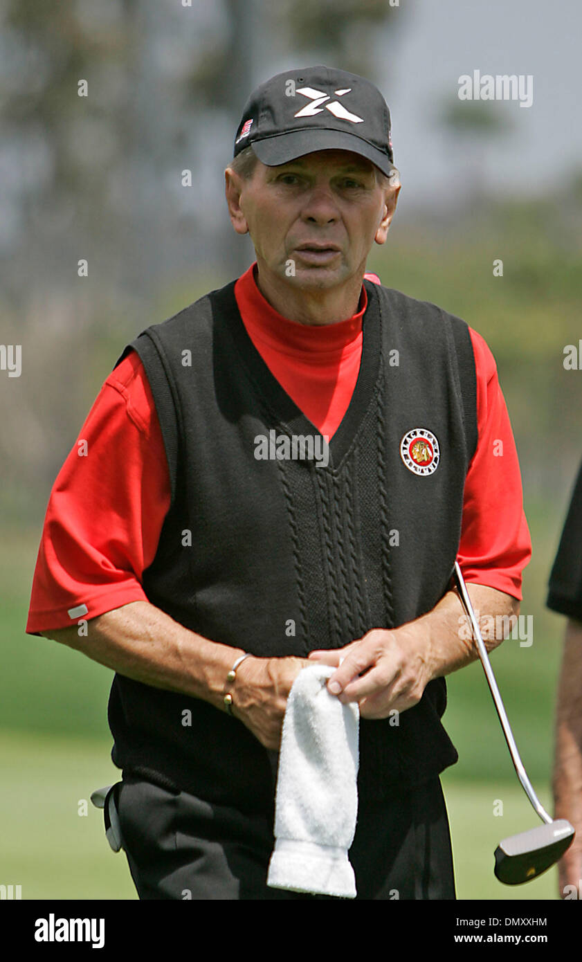 Stan mikita hires stock photography and images Alamy