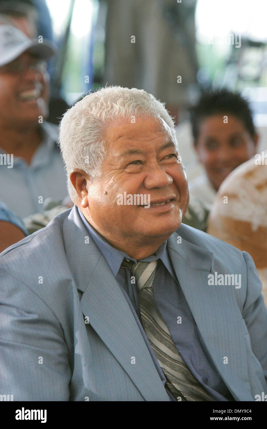 Aug 14, 2006; San Diego, CA, USA; Linebacker Junior Seau announced his