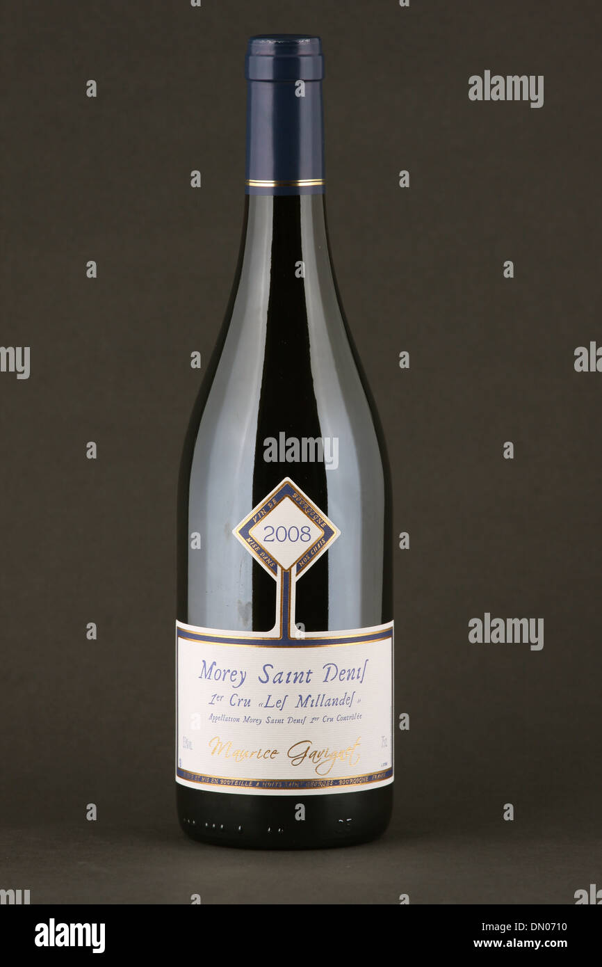 A bottle of Bourgogne red wine, Morey Saint Densf, 1er Cru Lef Millandef, Maurice Gavignet, Burgundy, France Stock Photo