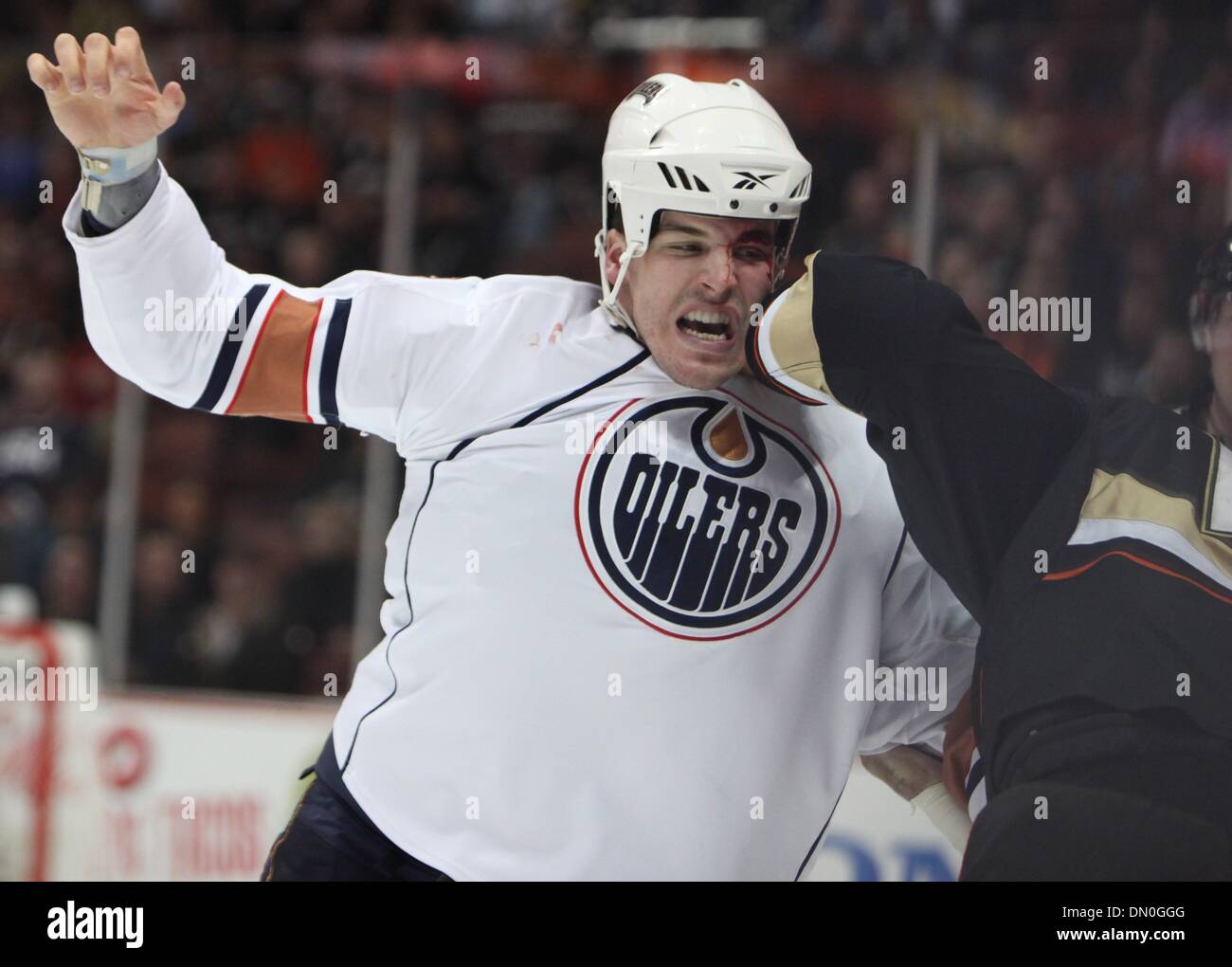 Feb 10, 2010 - Anaheim, California, USA - Edmonton Oilers left wing ...