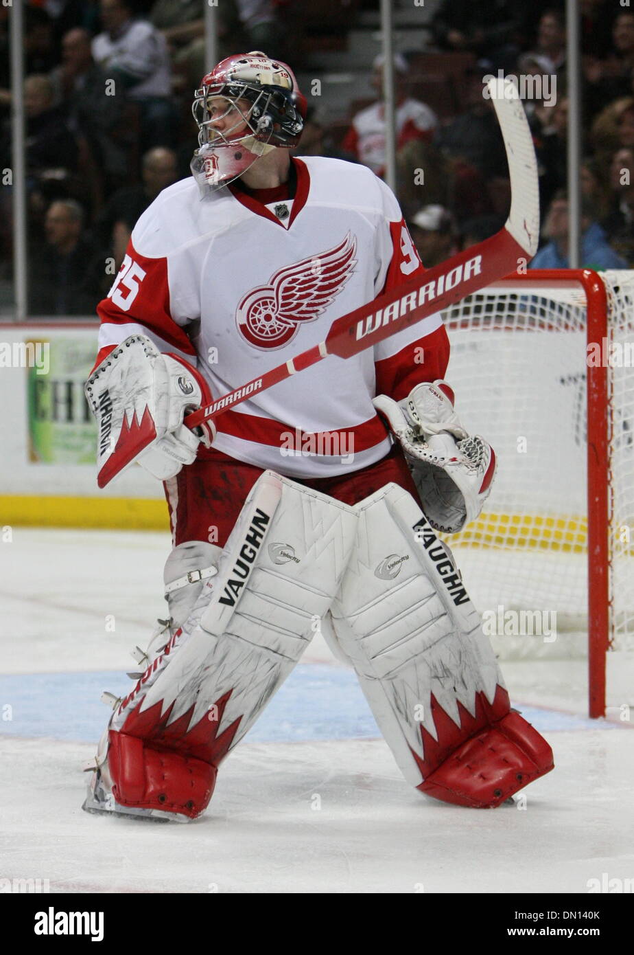 Jan 05, 2010 - Anaheim, California, USA - Detroit Red Wings goalie JIMMY HOWARD is pictured during an NHL hockey game against the Anaheim Ducks at the Honda Center. (Credit Image: © Mark Samala/ZUMA Press) Stock Photo