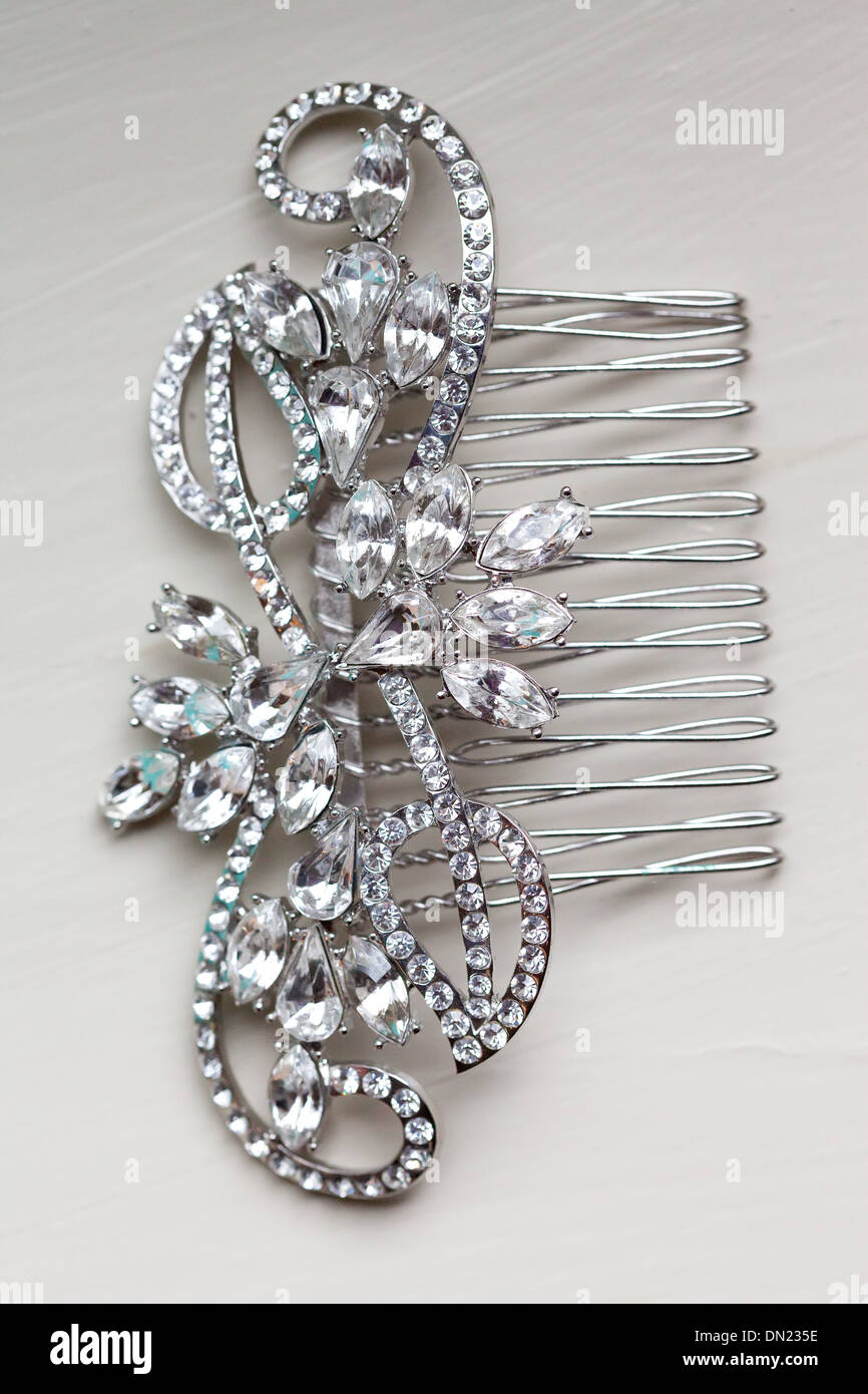 Violette Set Bridal set hi-res stock photography and images - Alamy