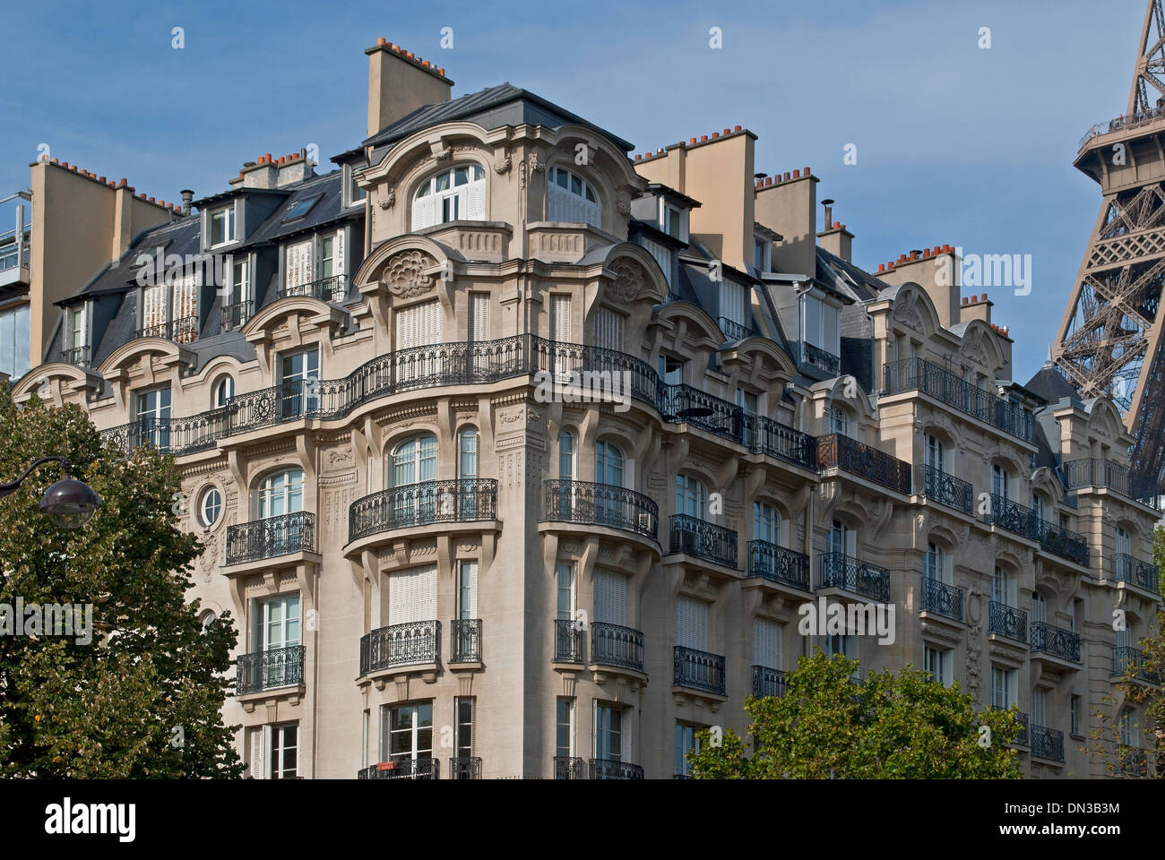 House in the seventh arrondissement of Paris, near the Eiffel Tower