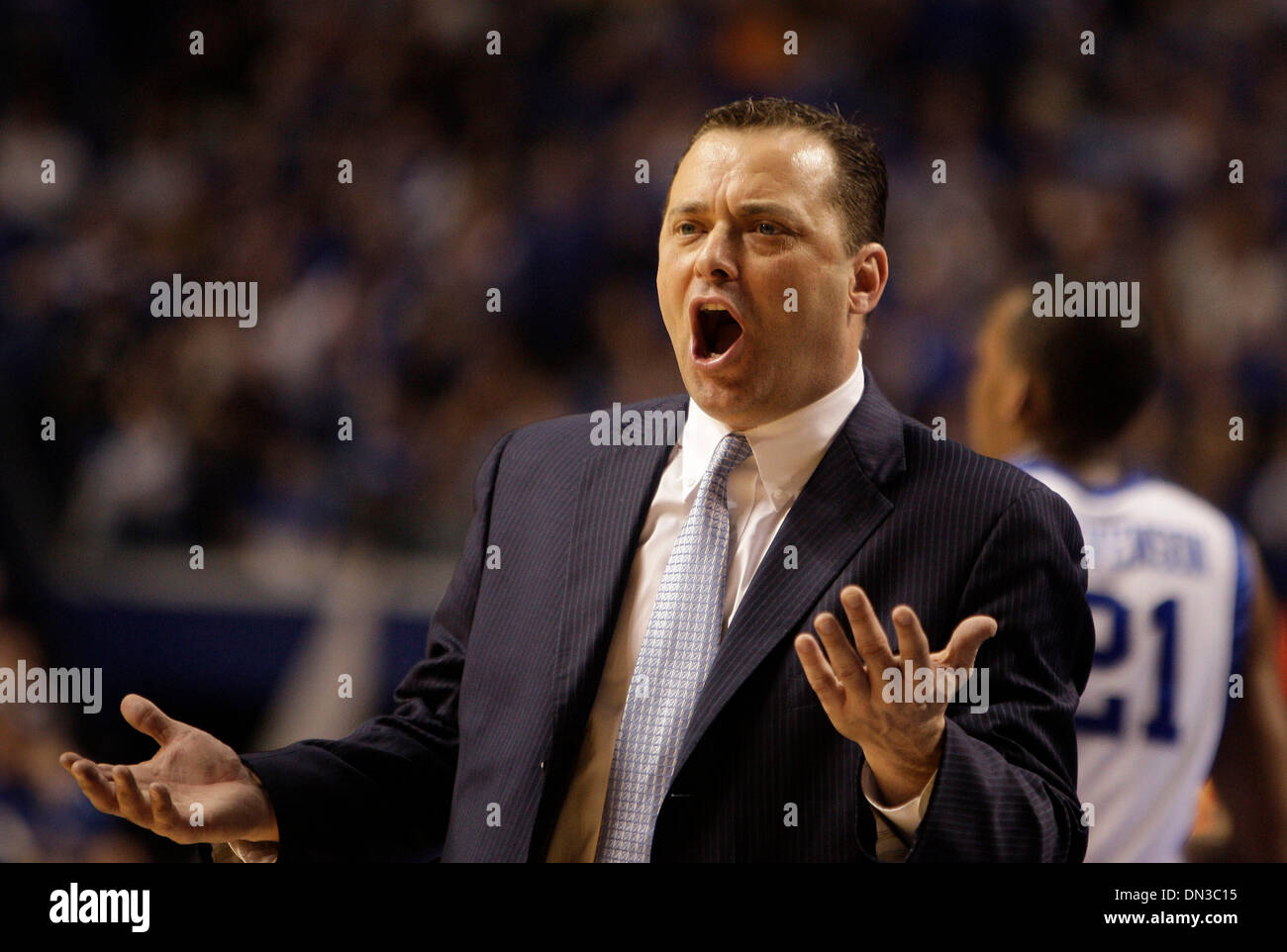 UK head coach Billy Gillispie reacted in the second half of the University of Kentucky vs. Tennessee basketball game on Saturday, Feb. 21, 2009 in Rupp Arena in Lexington.   UK won 77-58.  Photo by David Perry  (Credit Image: © Lexington Herald-Leader/ZUMA Press) Stock Photo