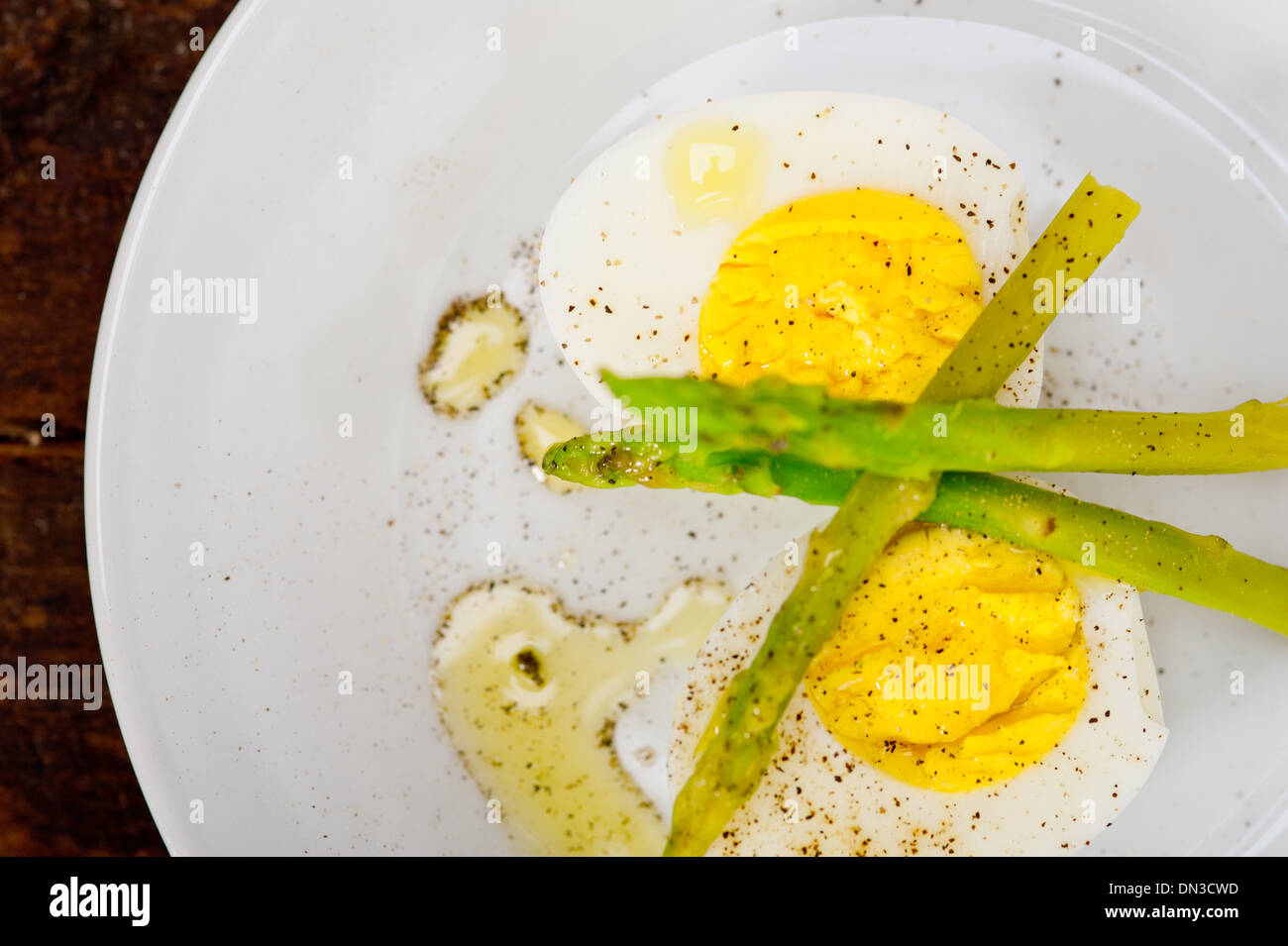 boiled fresh green asparagus and eggs with extra virgin olive oil Stock ... - Boiling Asparagus And Eggs With Lemon