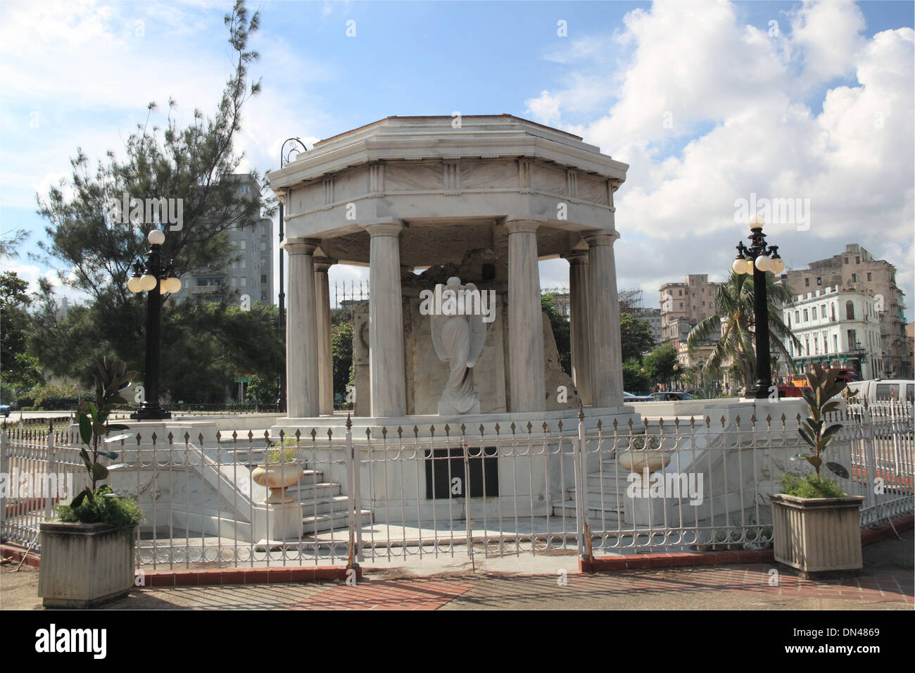 Memorial a los Estudiantes de Medicina, Malecón, Old Havana (La Habana Vieja), Cuba, Caribbean Sea, Central America Stock Photo