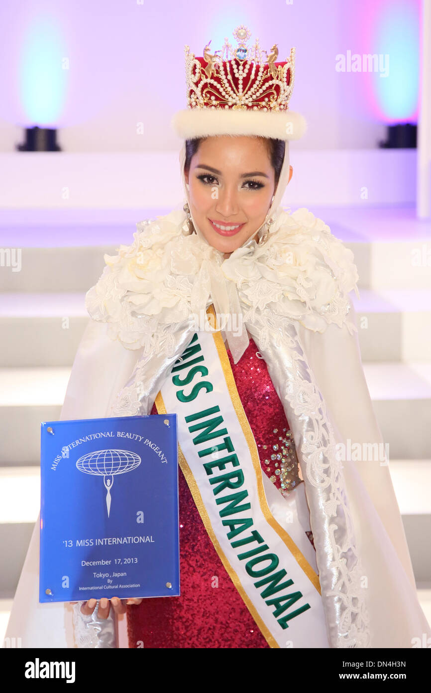 Tokyo, Japan. 17th Dec, 2013. Philippines Bea Rose Santiago photocall at  the 2013 Miss International beauty pageant, Tokyo, Japan, 17 December 2013.  Credit: Motoo Naka/AFLO/Alamy Live News Stock Photo - Alamy