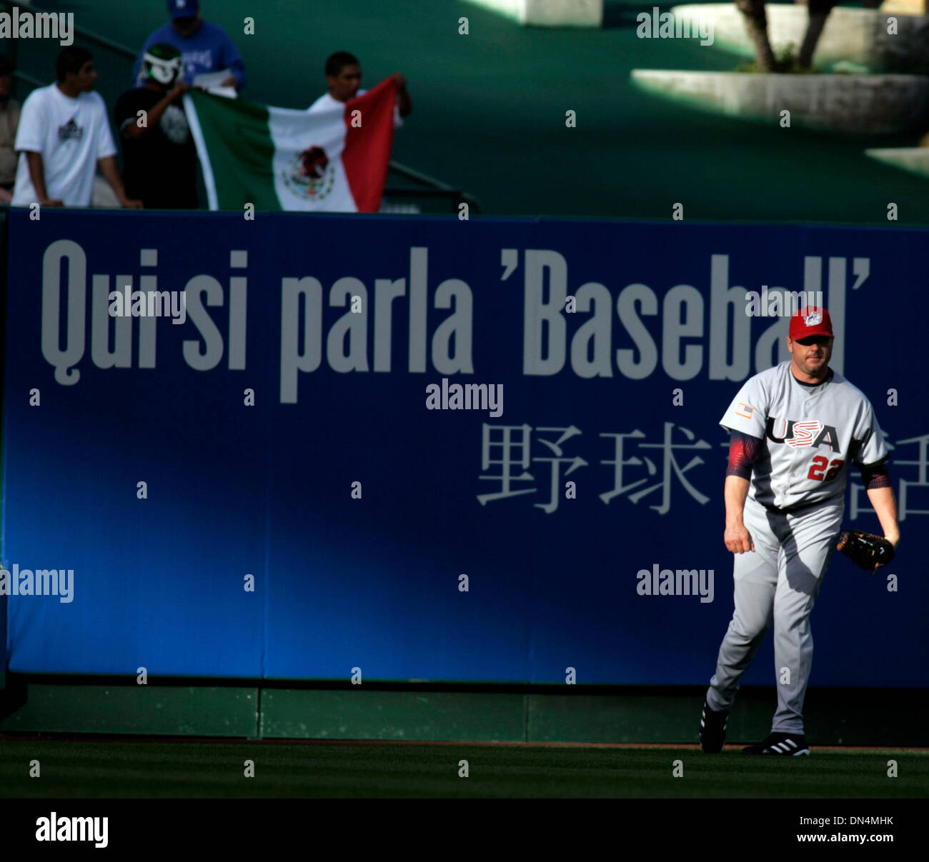 Roger clemens astros hi-res stock photography and images - Alamy