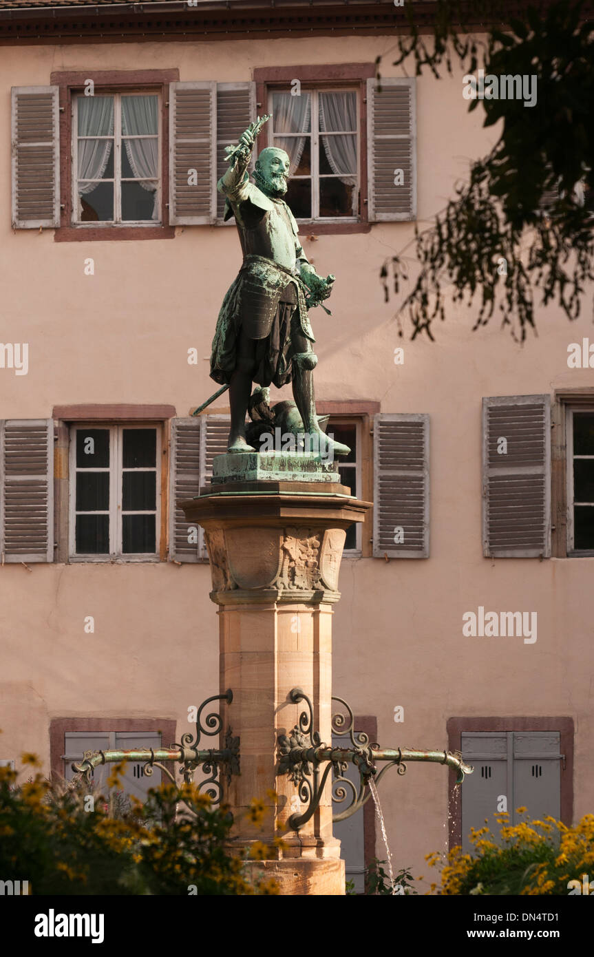 Elk213-2833v France, Alsace, Colmar, Place de 'Ancienne Douane, Fontaine Schwendi Stock Photo