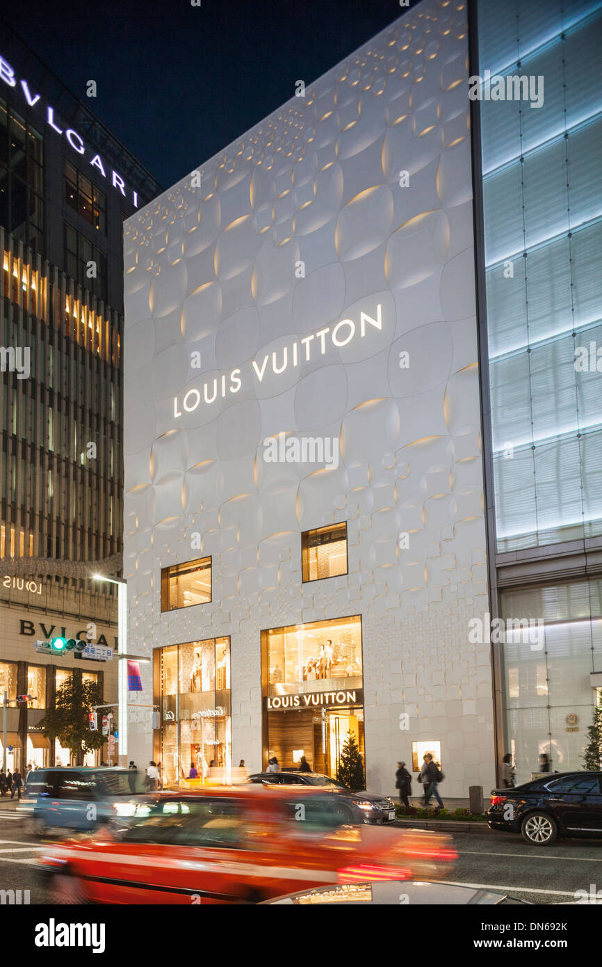 Japan, Honshu, Kanto, Tokyo, Ginza, Louis Vuitton Store Stock Photo