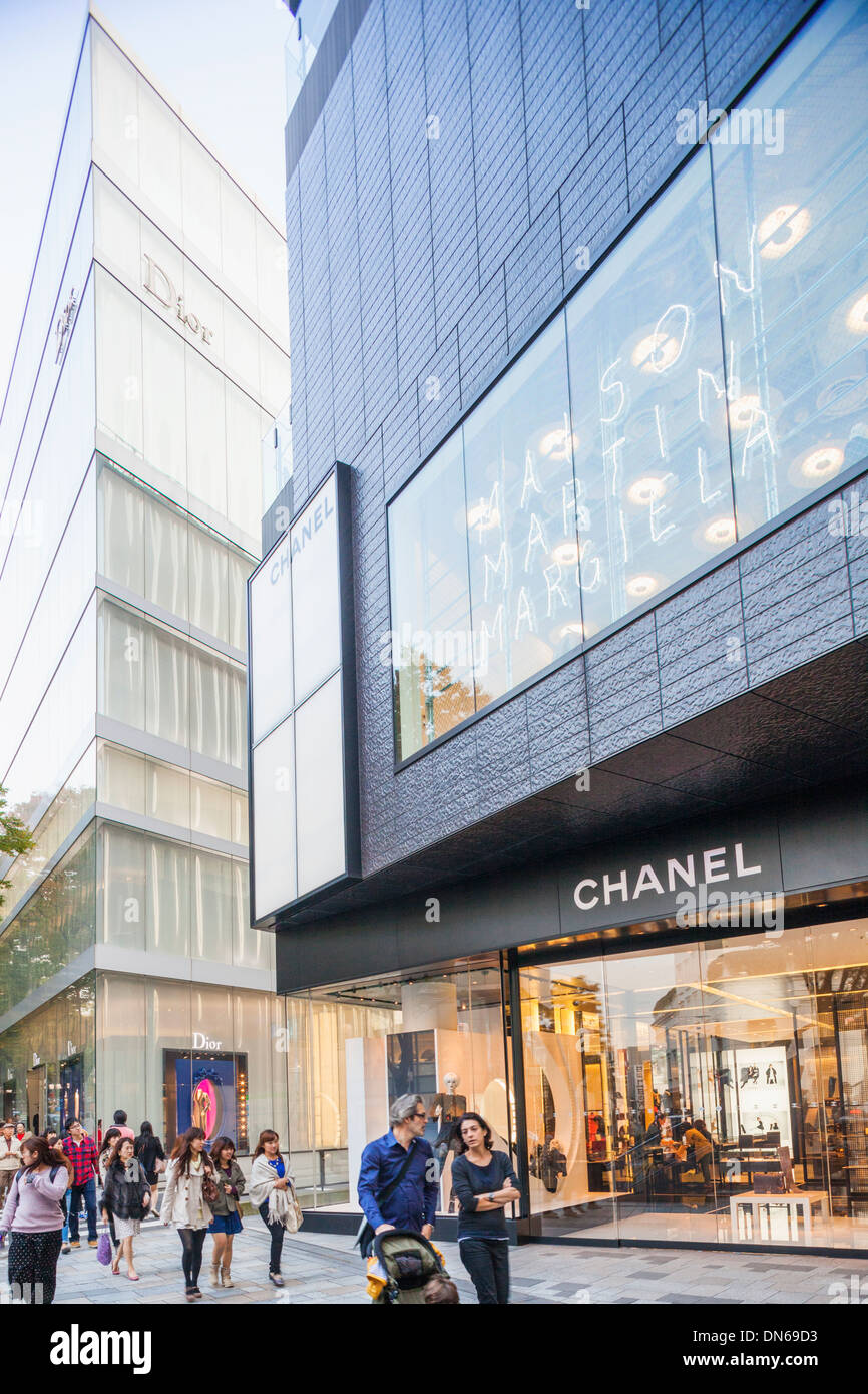 Chanel's New Paris Store Paves Way for Digital Transformation – WWD