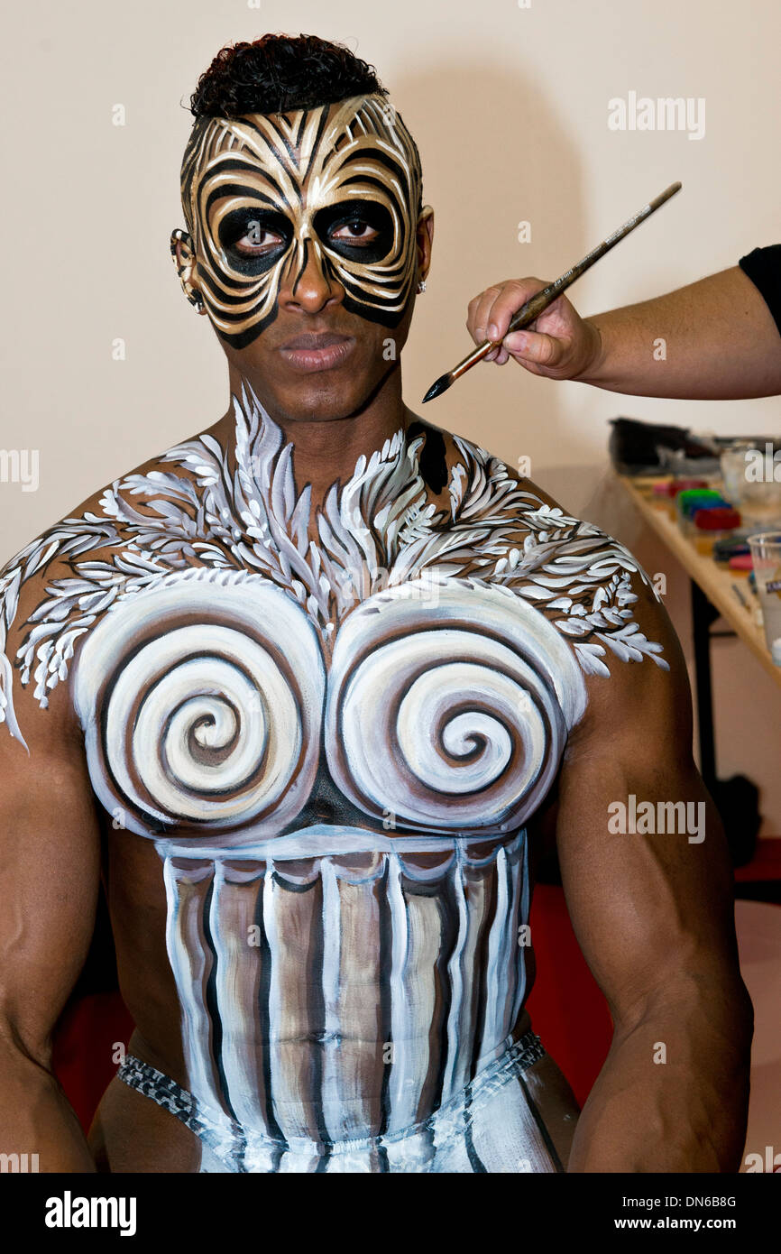 White body paint hi-res stock photography and images - Alamy
