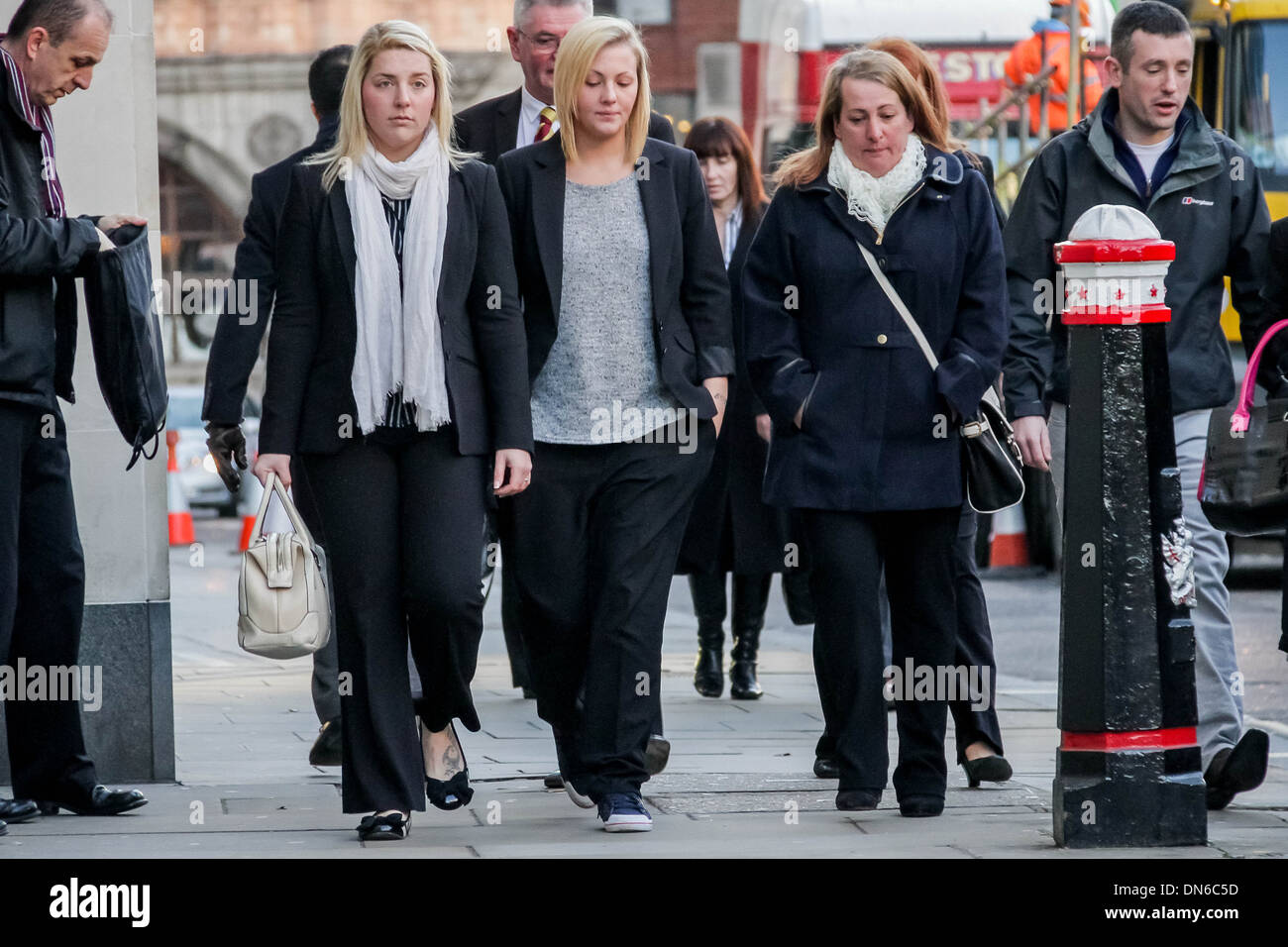 Lee Rigby Family arrive at Old Bailey court for trial verdict in London. Stock Photo