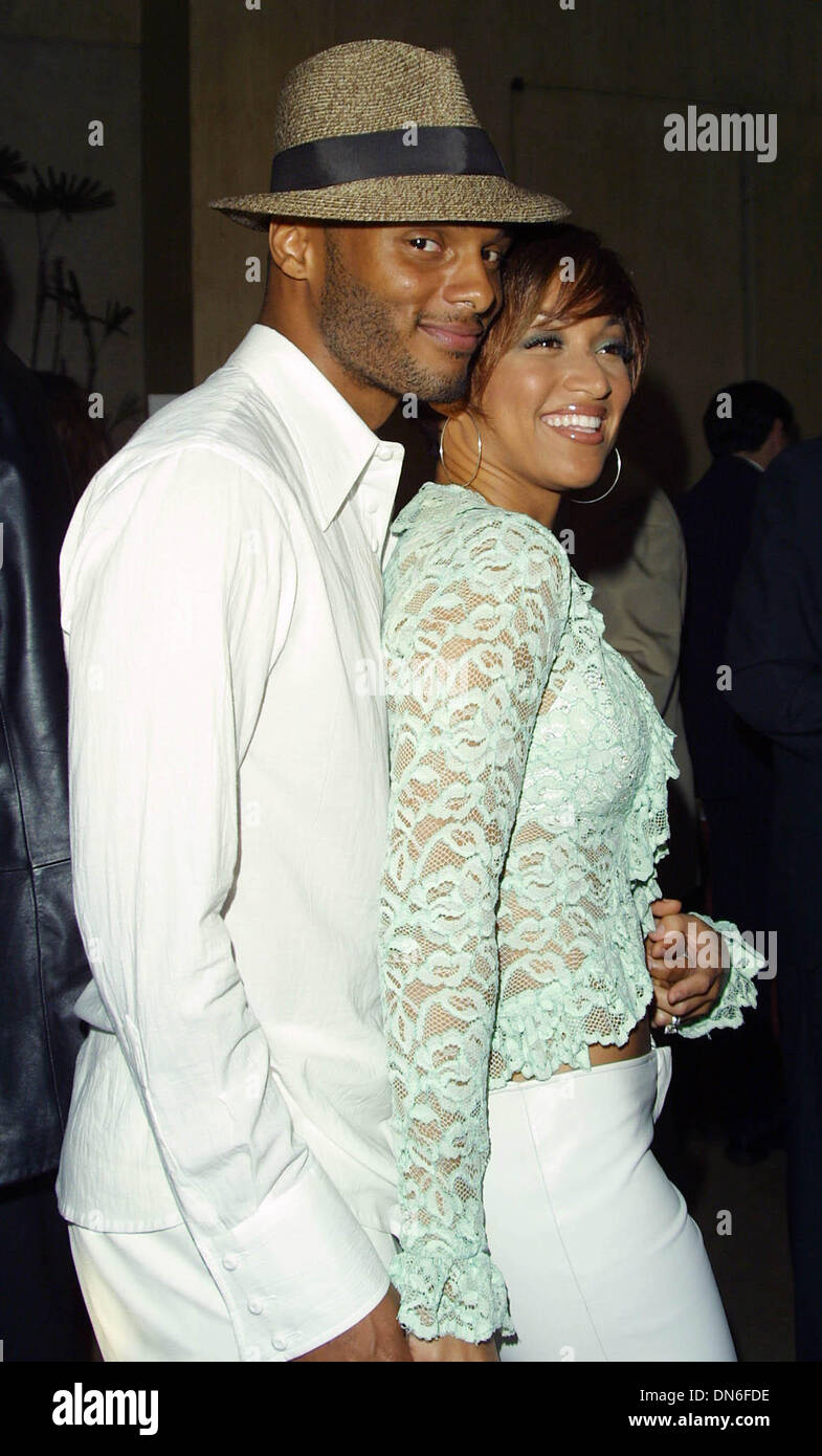 June 18, 2002 Beverly Hills, CALIFORNIA, USA KENNY LATTIMORE AND