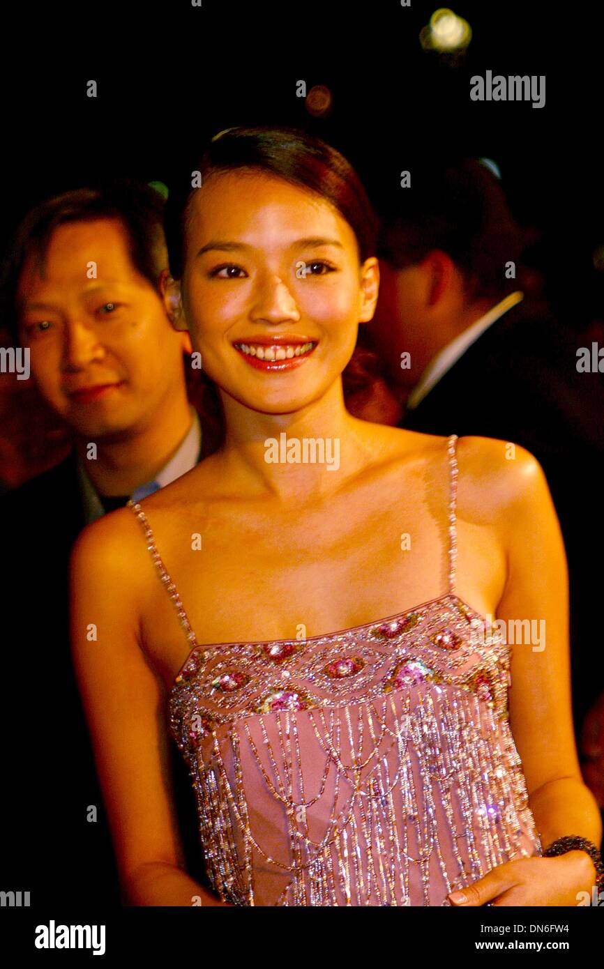 The transporter 2002 qi shu hi-res stock photography and images - Alamy
