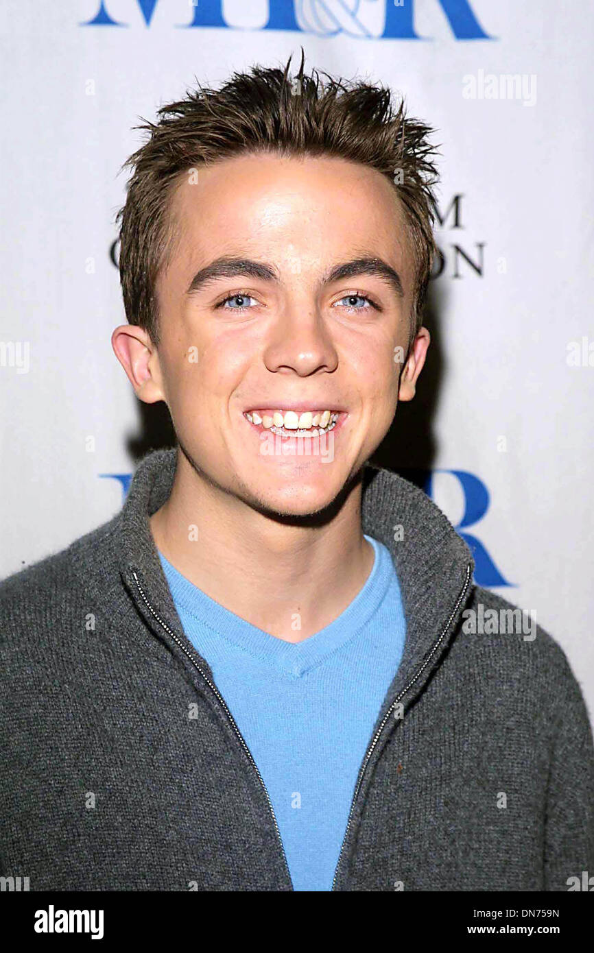 Frankie muniz malcolm in the middle hi-res stock photography and images ...