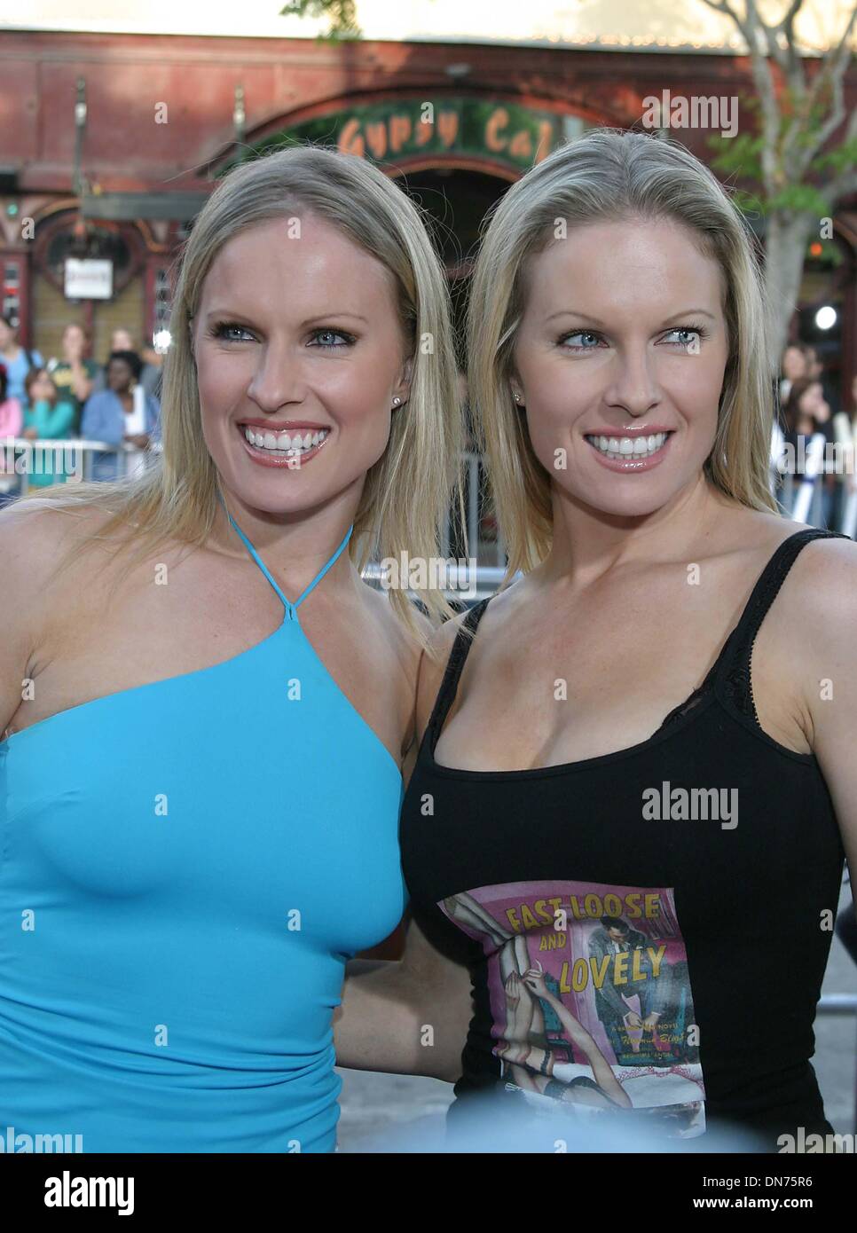 Coors Light Twins Wallpaper